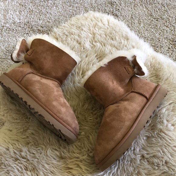 UGG Classic Double Bow Mini in Chestnut Size 6 - Picture 5 of 16
